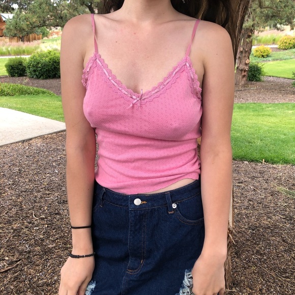 SOLD Sweetheart Crop Tank 💓 - Picture 1 of 3